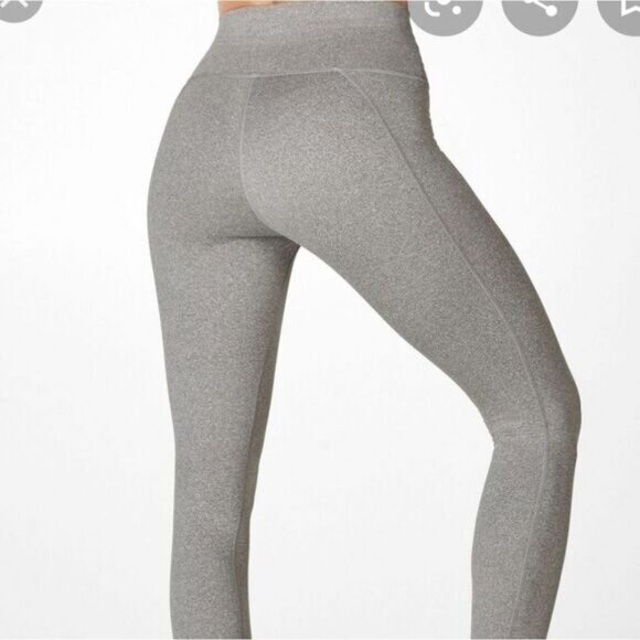 NWT Fabletics Leggings Medium Powerhold 7/ 8 High Waist Gray Gymcore Athleisure - Picture 3 of 8